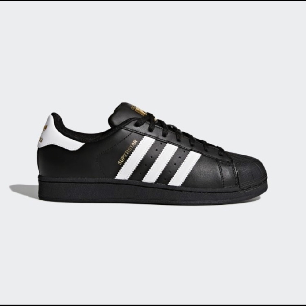 Adidas superstar foundation shoes